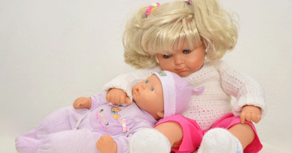 Family Day Out: Visiting Ohio’s Doll Museums with Kids